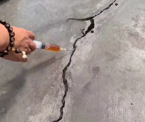 库伦混凝土裂缝修补技术详解​
